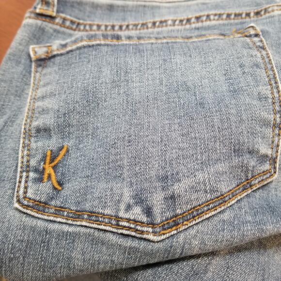 Kut From The Kloth Women's Blue Medium Wash Jeans Slim Straight Leg Size 4 - Picture 9 of 9